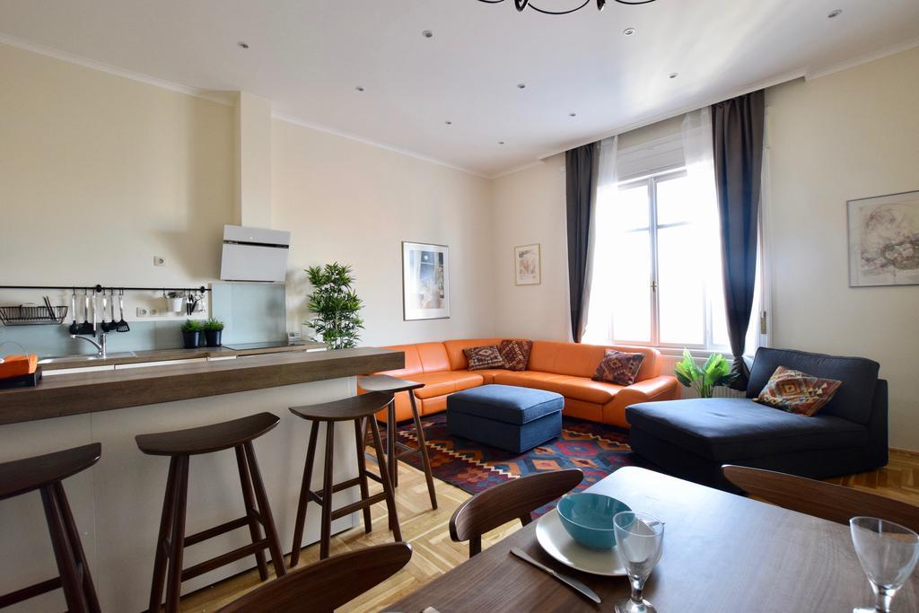 Luxury Apartment By Hi5 - Kiraly Street Suite Budapest Exterior photo